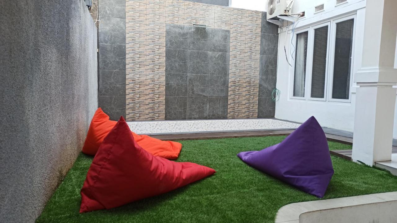 Villa Jk House Bandung Esterno foto